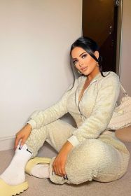 Chic Teddy Borg Cropped Top & Jogger Lounge Set (Color: Beige, size: 2)